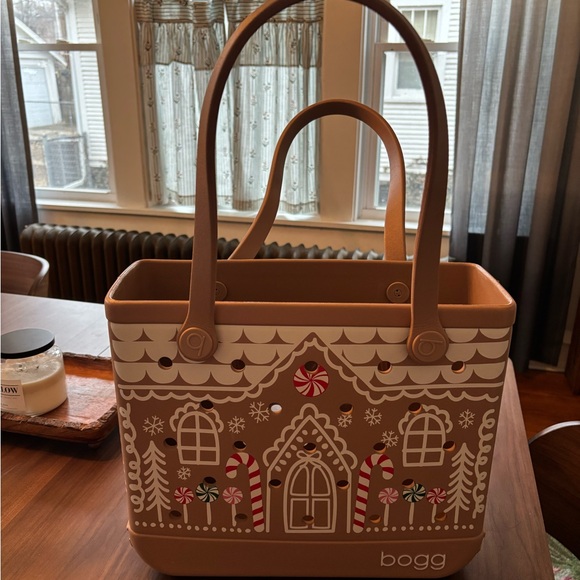 Bogg baby Gingerbread Tote Bag - Picture 7 of 9